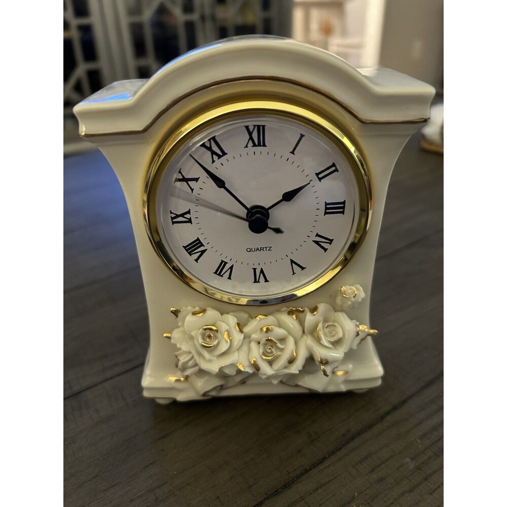 Vintage Avon Winter Rose Mantel Clock